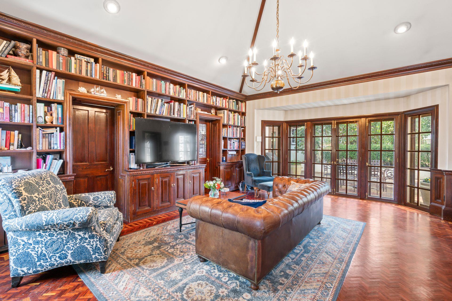 #18 photo, 3 Wincoma Drive, サフォーク郡 Huntington Bay , NY 11743