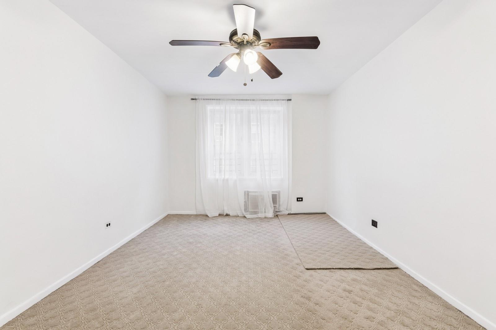 #11 photo, 110-15 71st Road, クイーンズ区 Forest Hills , NY 11375