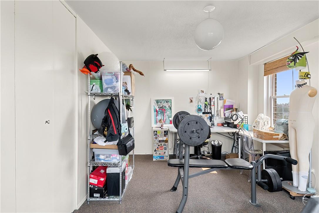 #13 photo, 2550 Olinville Avenue, ブロンクス区 Bronx , NY 10467