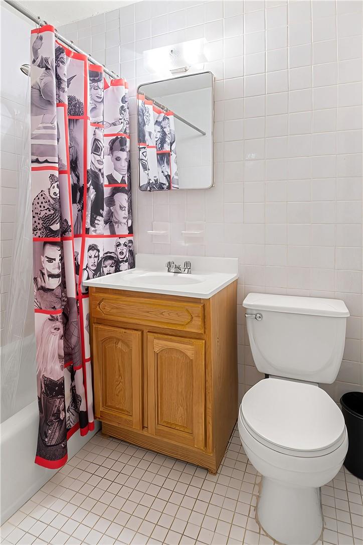 #15 photo, 2550 Olinville Avenue, ブロンクス区 Bronx , NY 10467