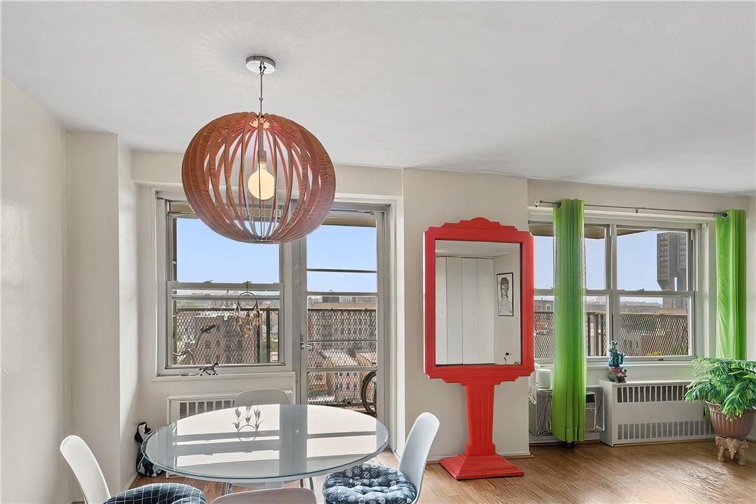 #7 photo, 2550 Olinville Avenue, ブロンクス区 Bronx , NY 10467