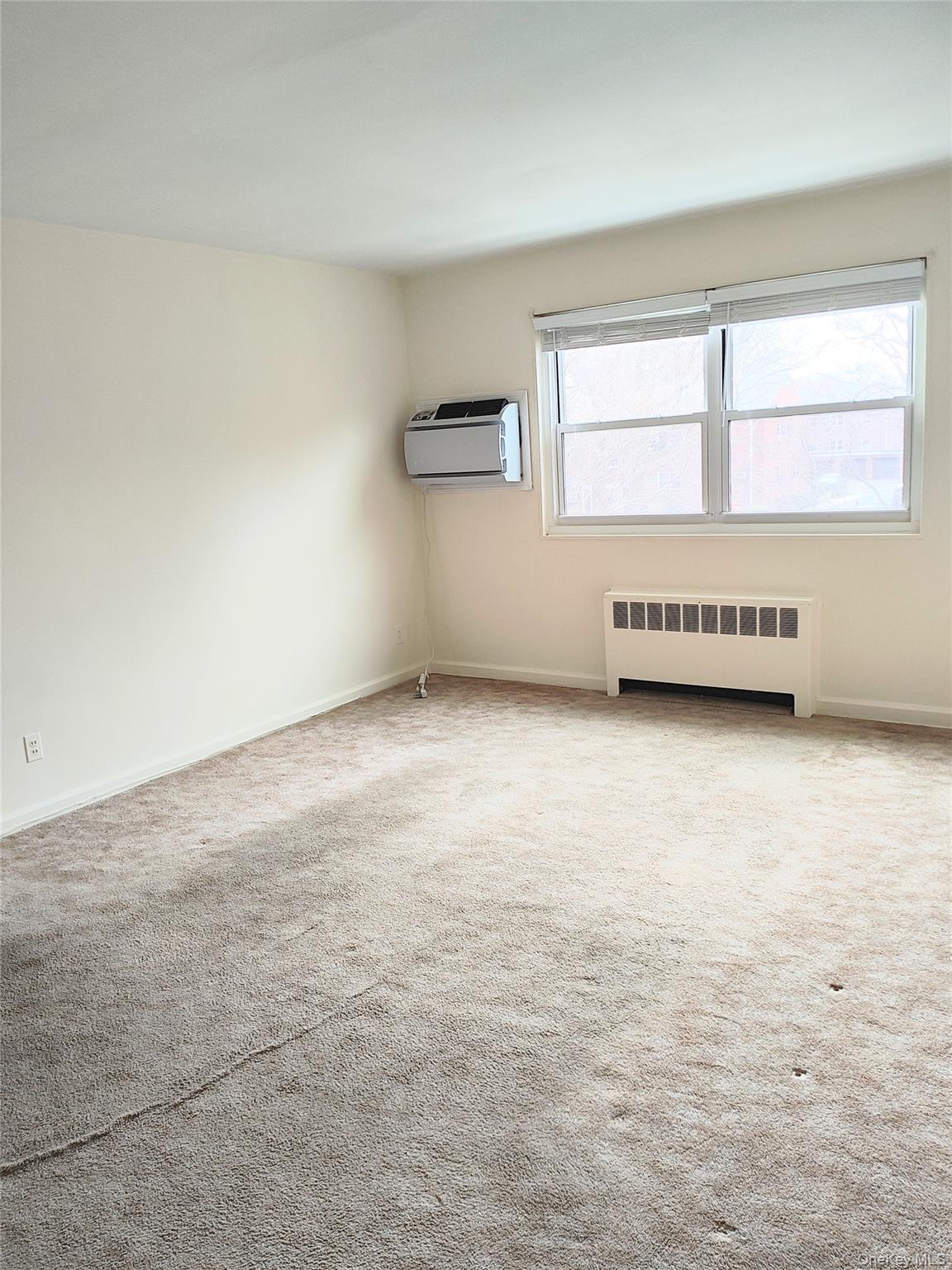 #8 photo, 155-11 89th Street, Howard Beach , NY 11414