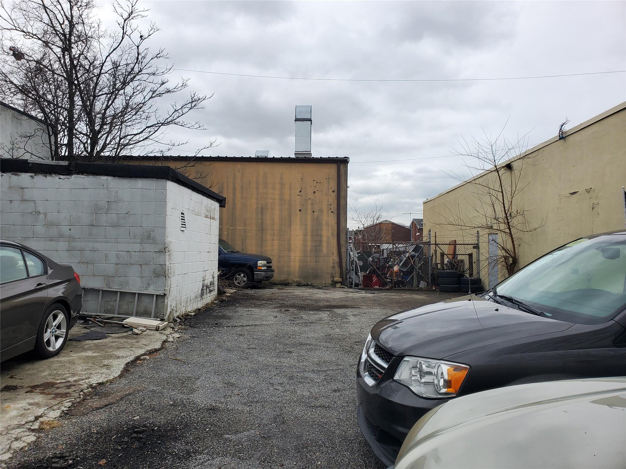 #11 photo, 708 Burnside Avenue, ナッソー郡 Inwood , NY 11096