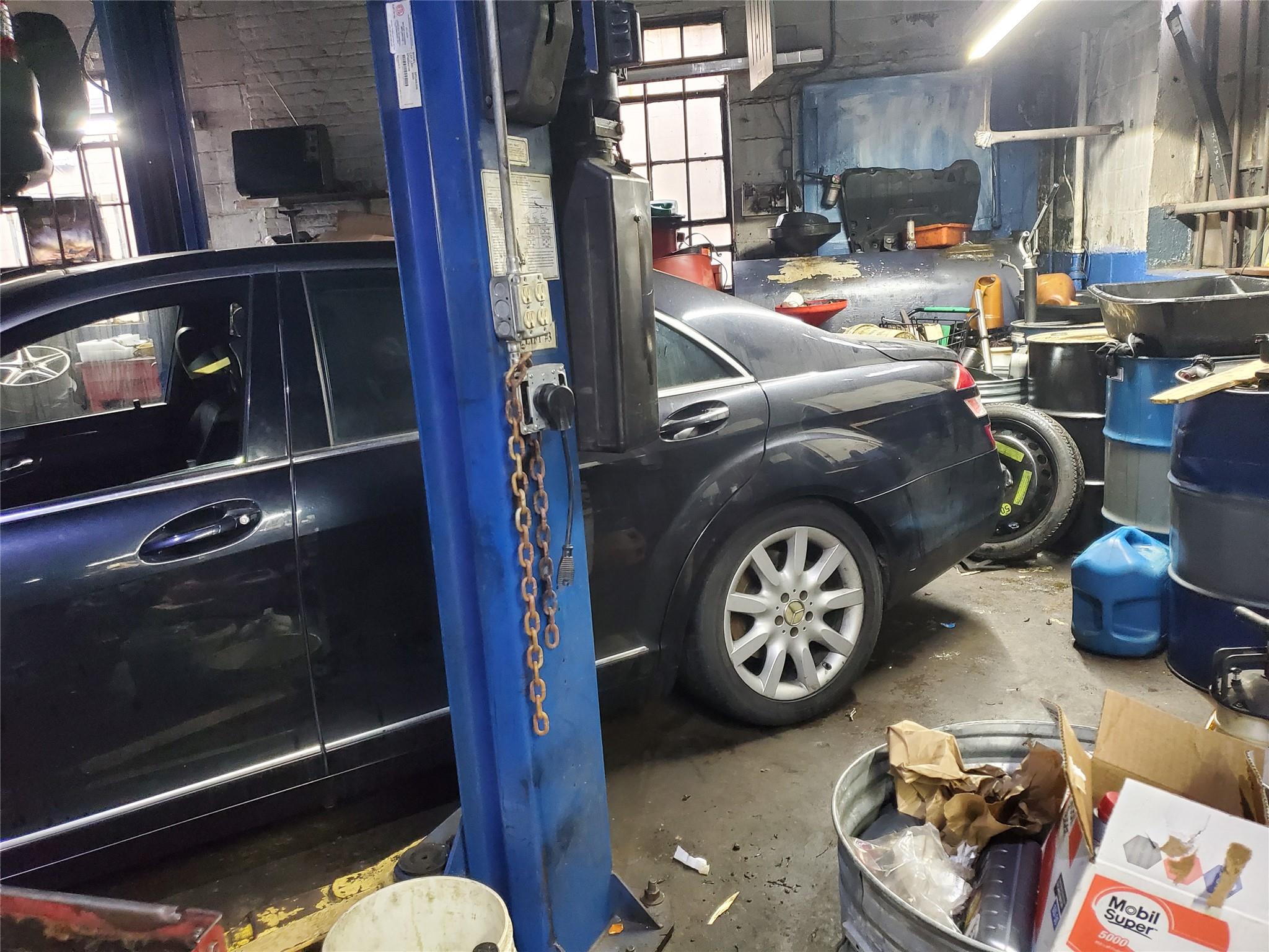 #6 photo, 708 Burnside Avenue, ナッソー郡 Inwood , NY 11096