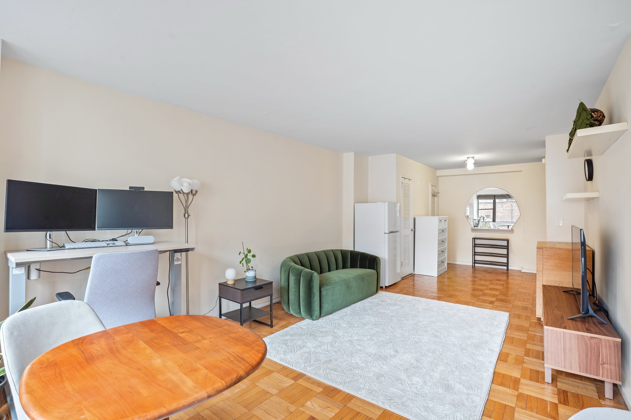 #3 photo, 345 E 52nd Street, マンハッタン Turtle Bay , NY 10022