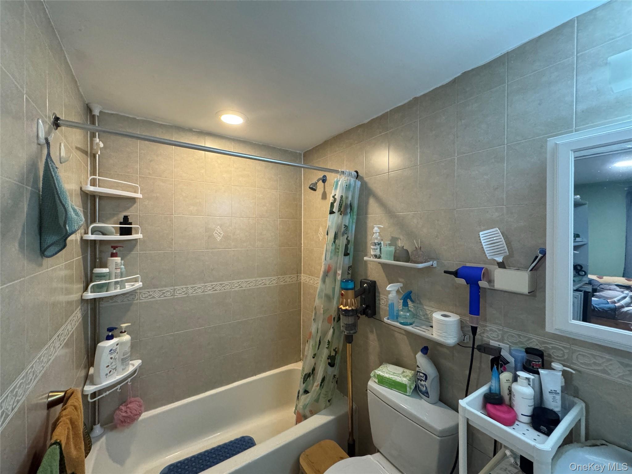 #8 photo, 42-11 Parsons Boulevard, Flushing , NY 11355