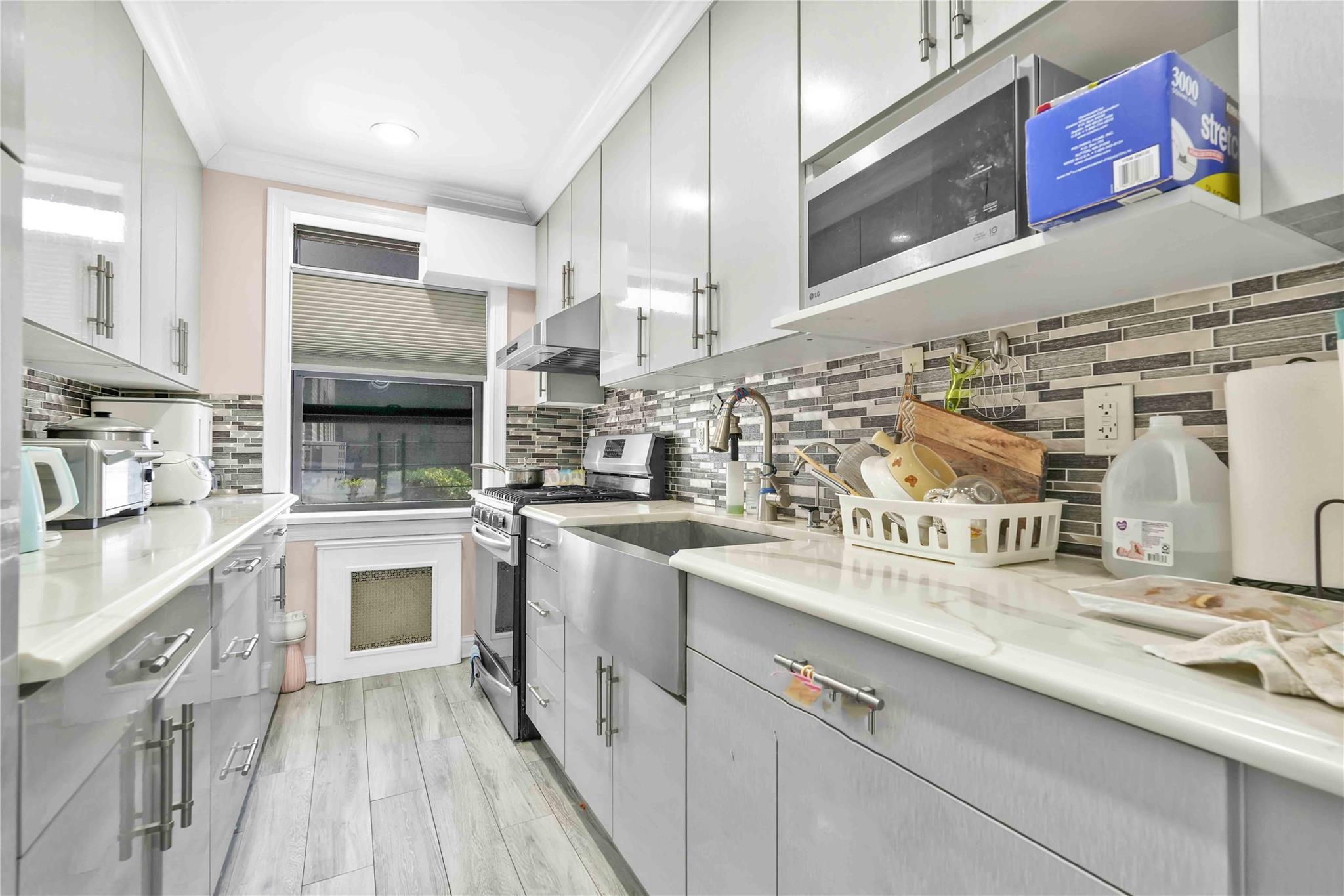 #17 photo, 141-09 28th Avenue, クイーンズ区 Flushing , NY 11354