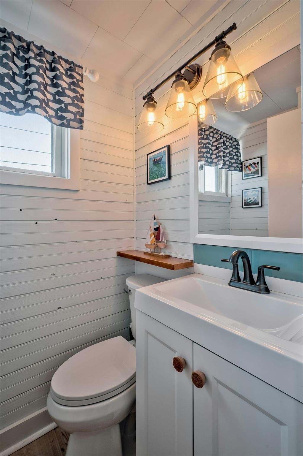 #16 photo, 78 Bayview Avenue, サフォーク郡 Ocean Bay Park , NY 11770