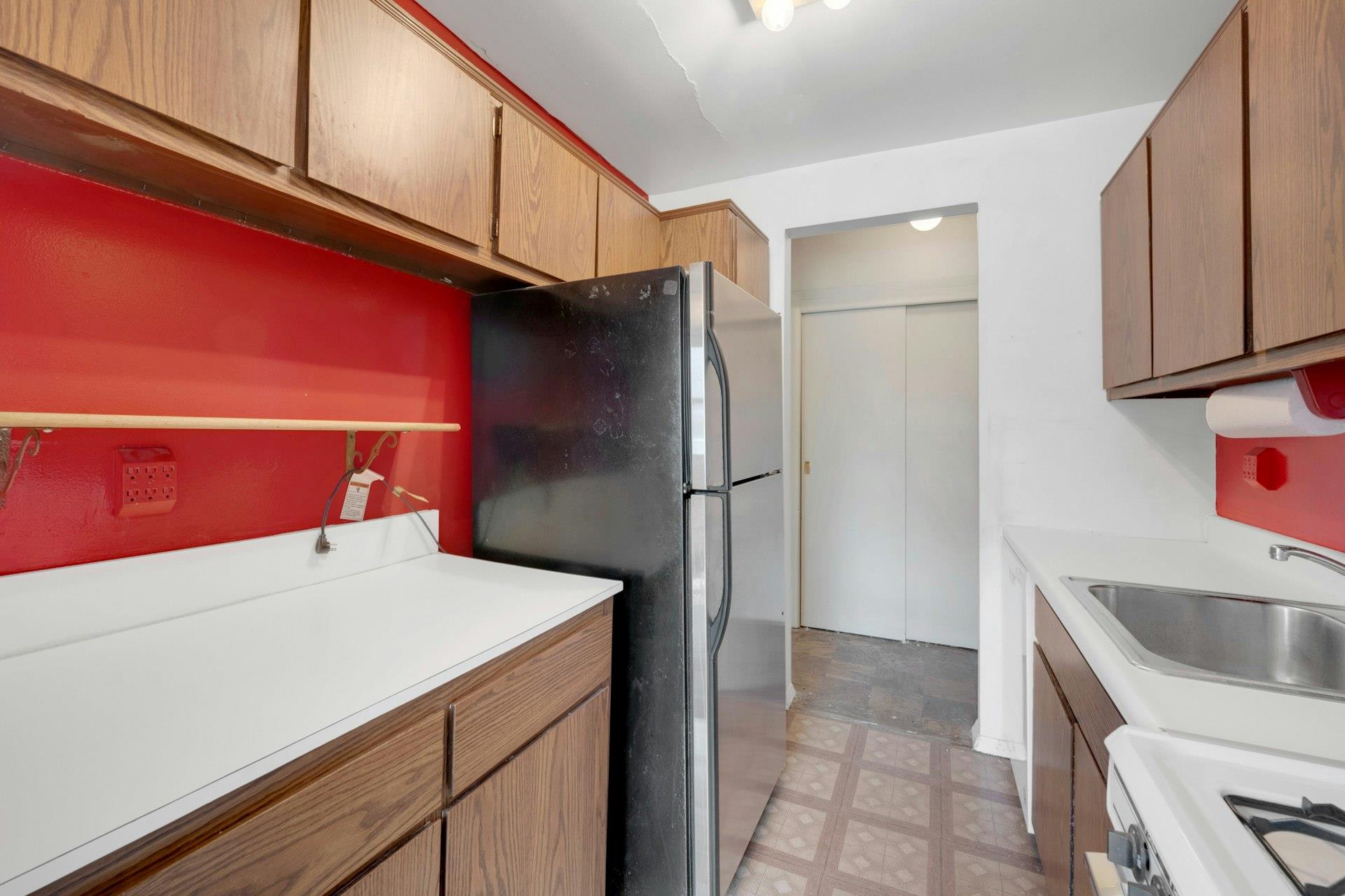 #10 photo, 2261 Palmer Avenue, New Rochelle , NY 10801