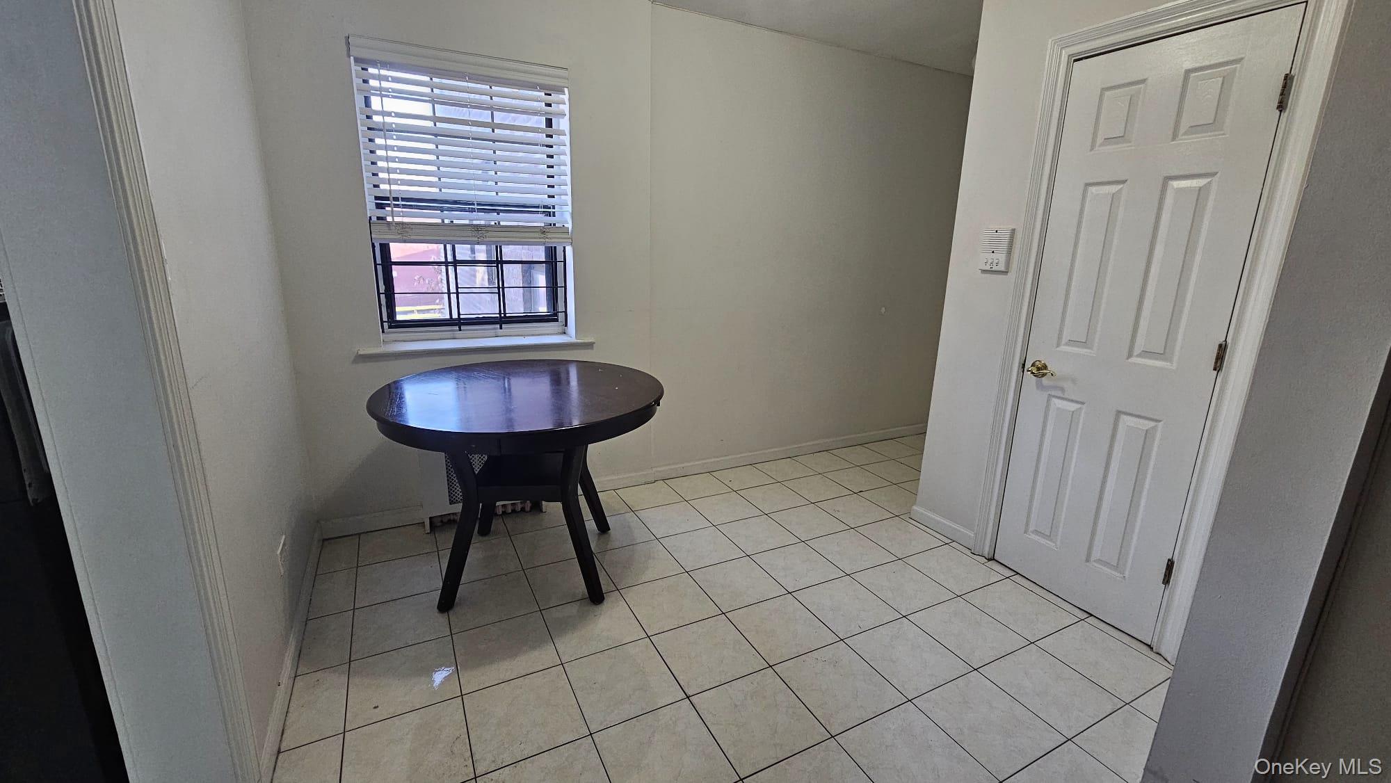 #3 photo, 144-17 79th Avenue, クイーンズ区 Kew Garden Hills , NY 11367