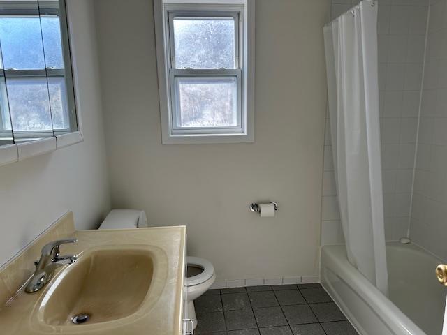 #3 photo, 235 Evergreen Avenue, ナッソー郡 Bethpage , NY 11714