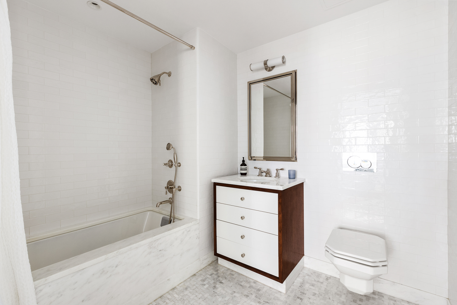 #18 photo, 360 CENTRAL Park W, マンハッタン Upper West Side , NY 10025