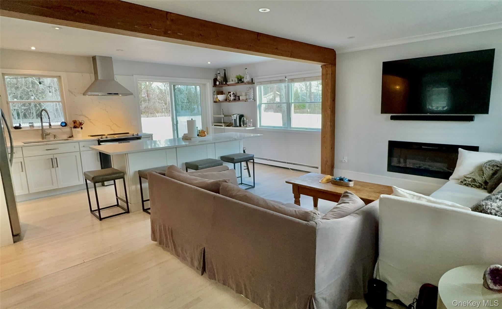 #12 photo, 4 N Westbury Road, サフォーク郡 Hampton Bays , NY 11946