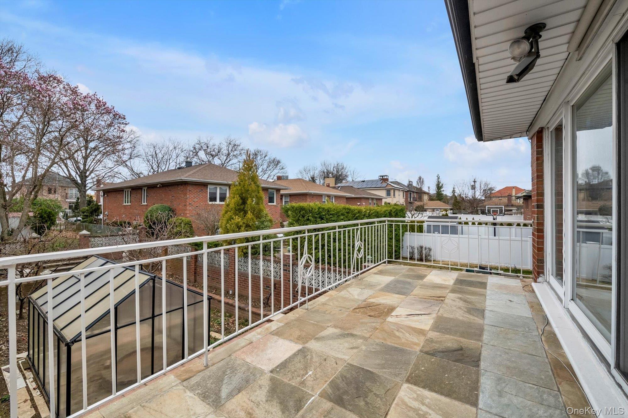 #15 photo, 3-28 149th Place, クイーンズ区 Whitestone , NY 11357