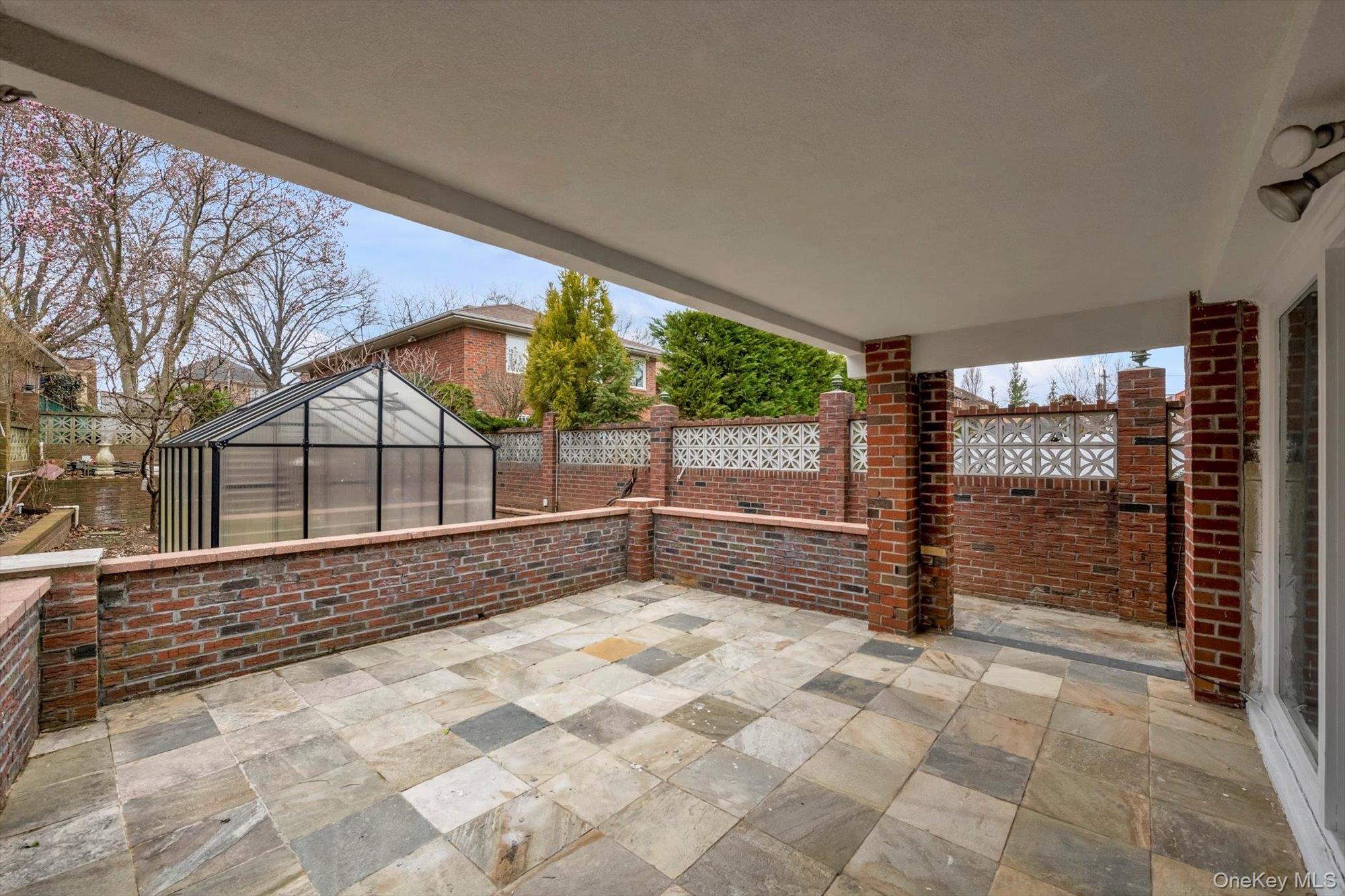 #16 photo, 3-28 149th Place, クイーンズ区 Whitestone , NY 11357