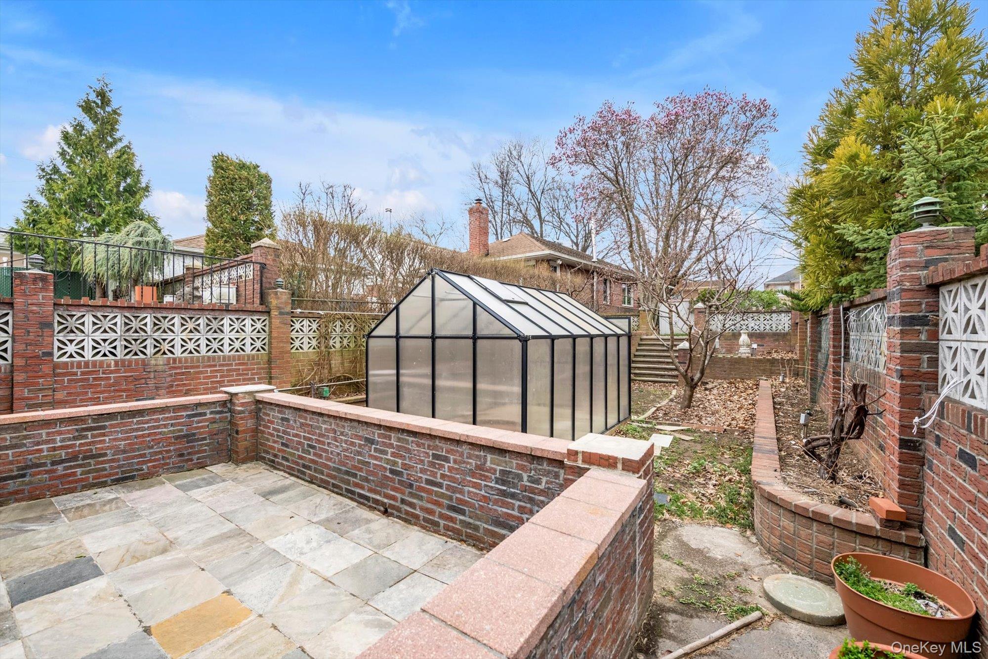 #17 photo, 3-28 149th Place, クイーンズ区 Whitestone , NY 11357