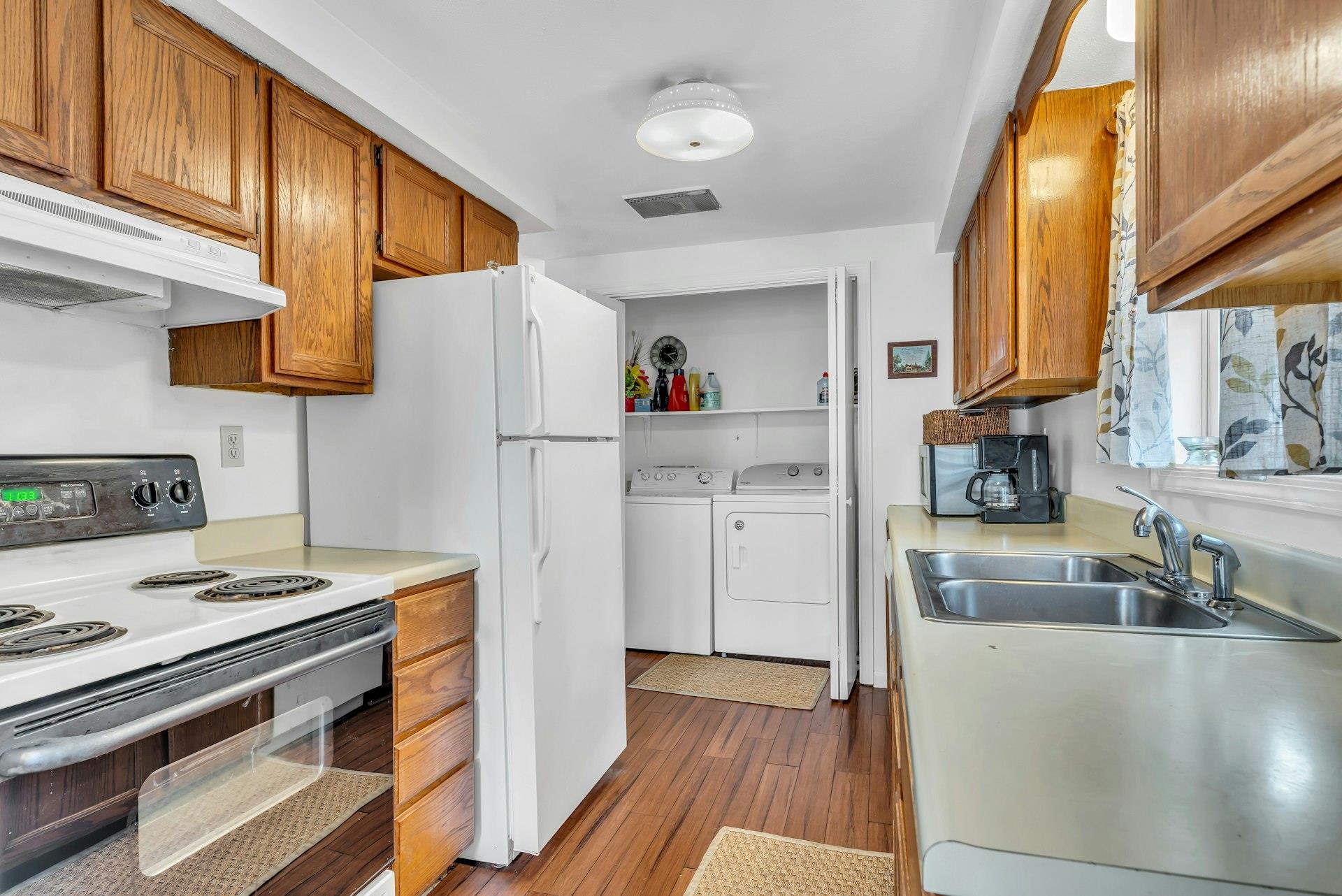 #8 photo, 411 2nd Street, 東長島 格林港 Greenport , NY 11944