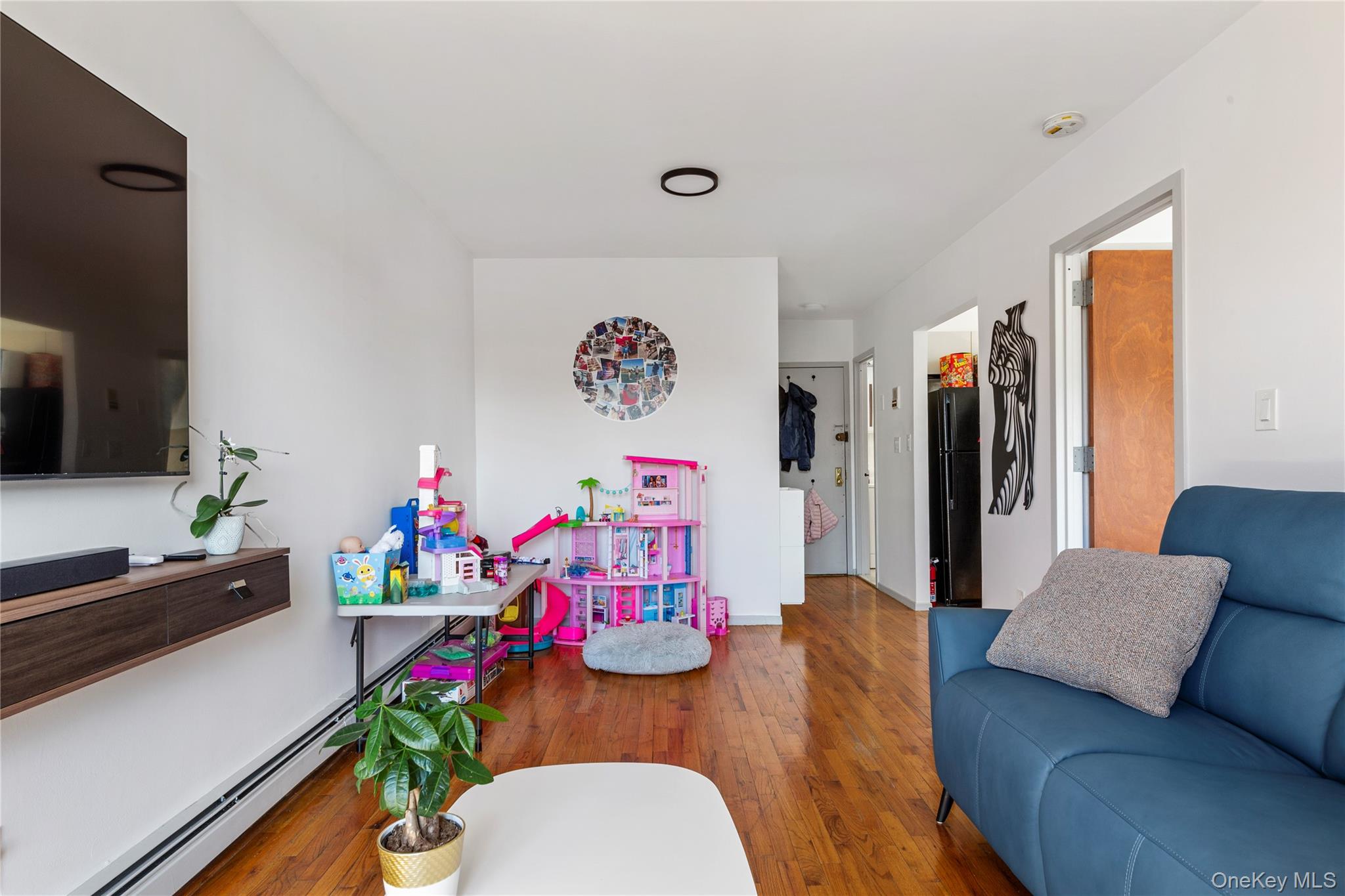 #18 photo, 66-14 49th Avenue, كوينز Woodside , NY 11377