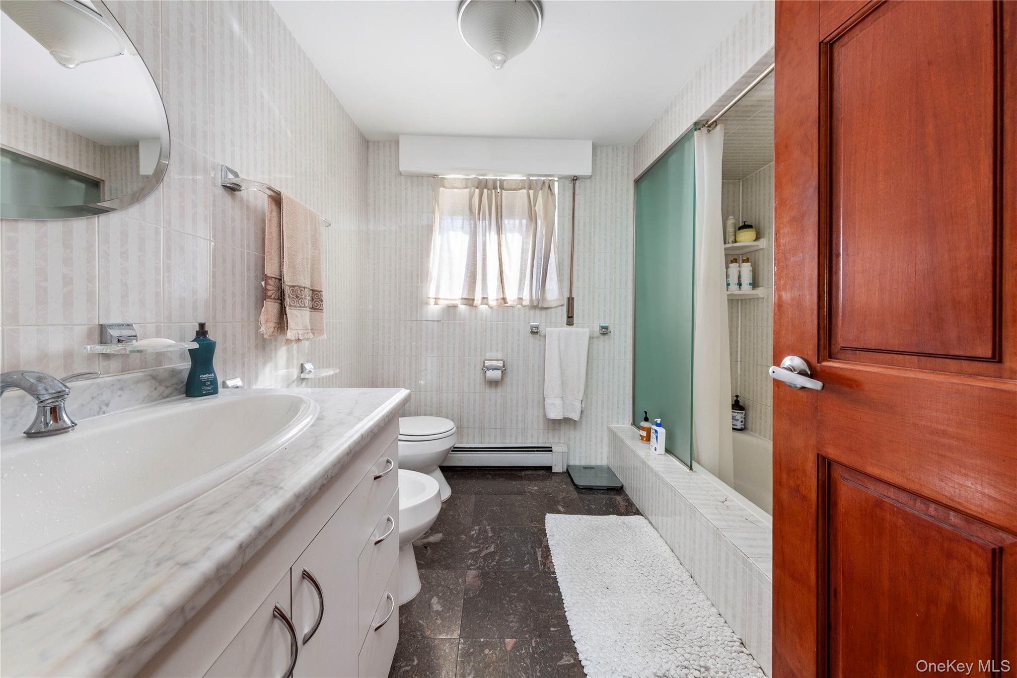 #9 photo, 66-14 49th Avenue, كوينز Woodside , NY 11377