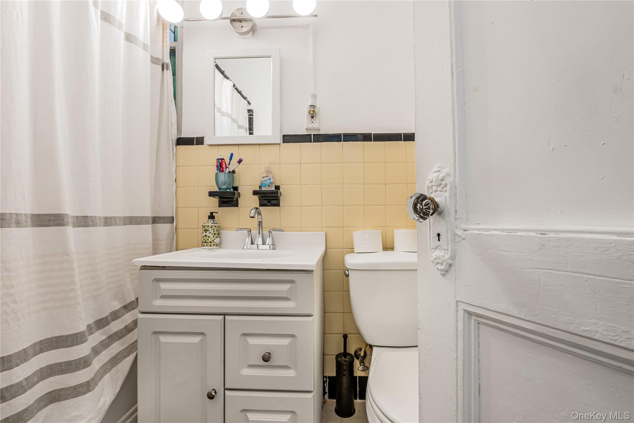 #15 photo, 2884 Valentine Avenue, ブロンクス区 Bronx , NY 10458