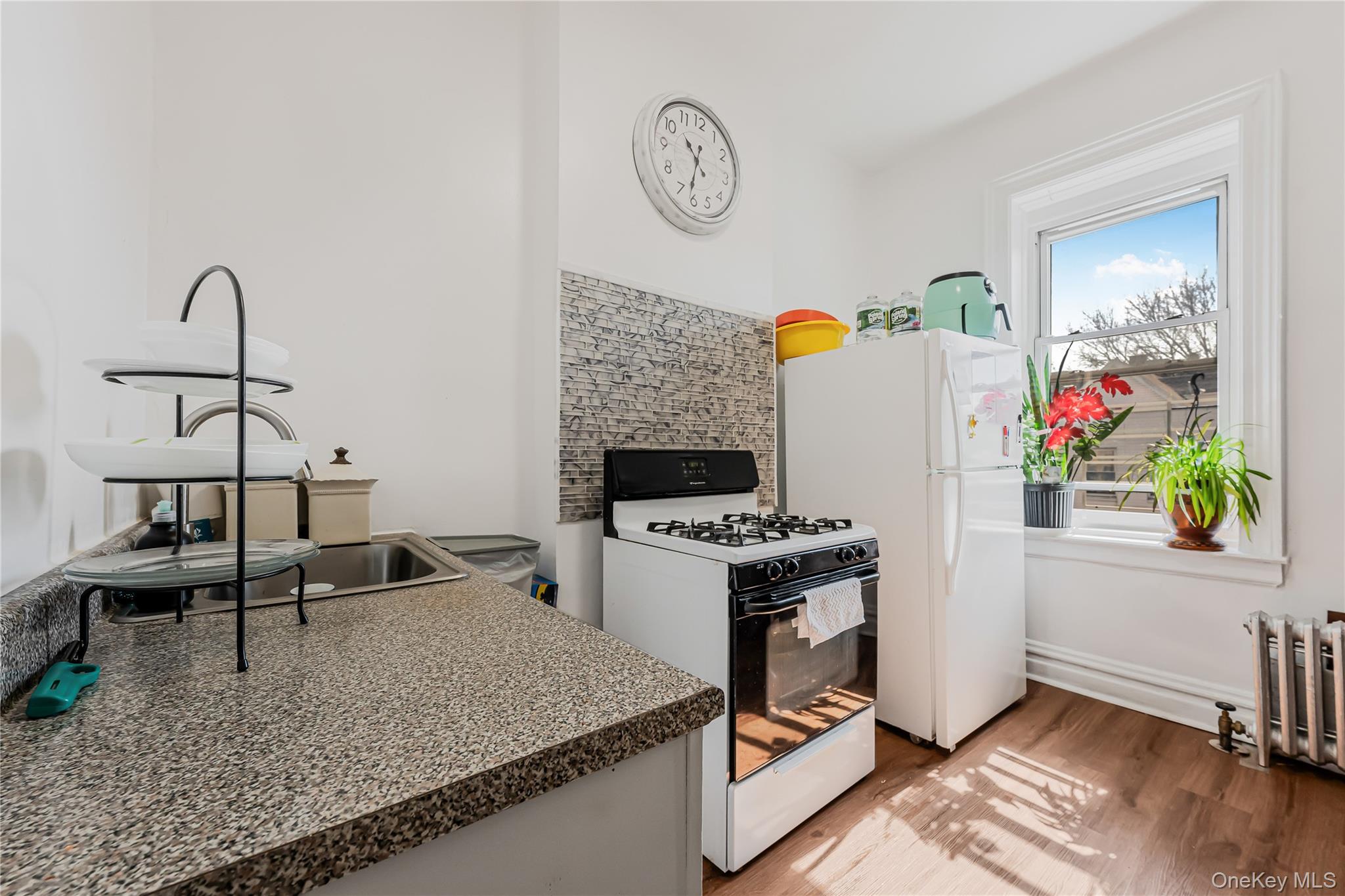 #9 photo, 2884 Valentine Avenue, ブロンクス区 Bronx , NY 10458