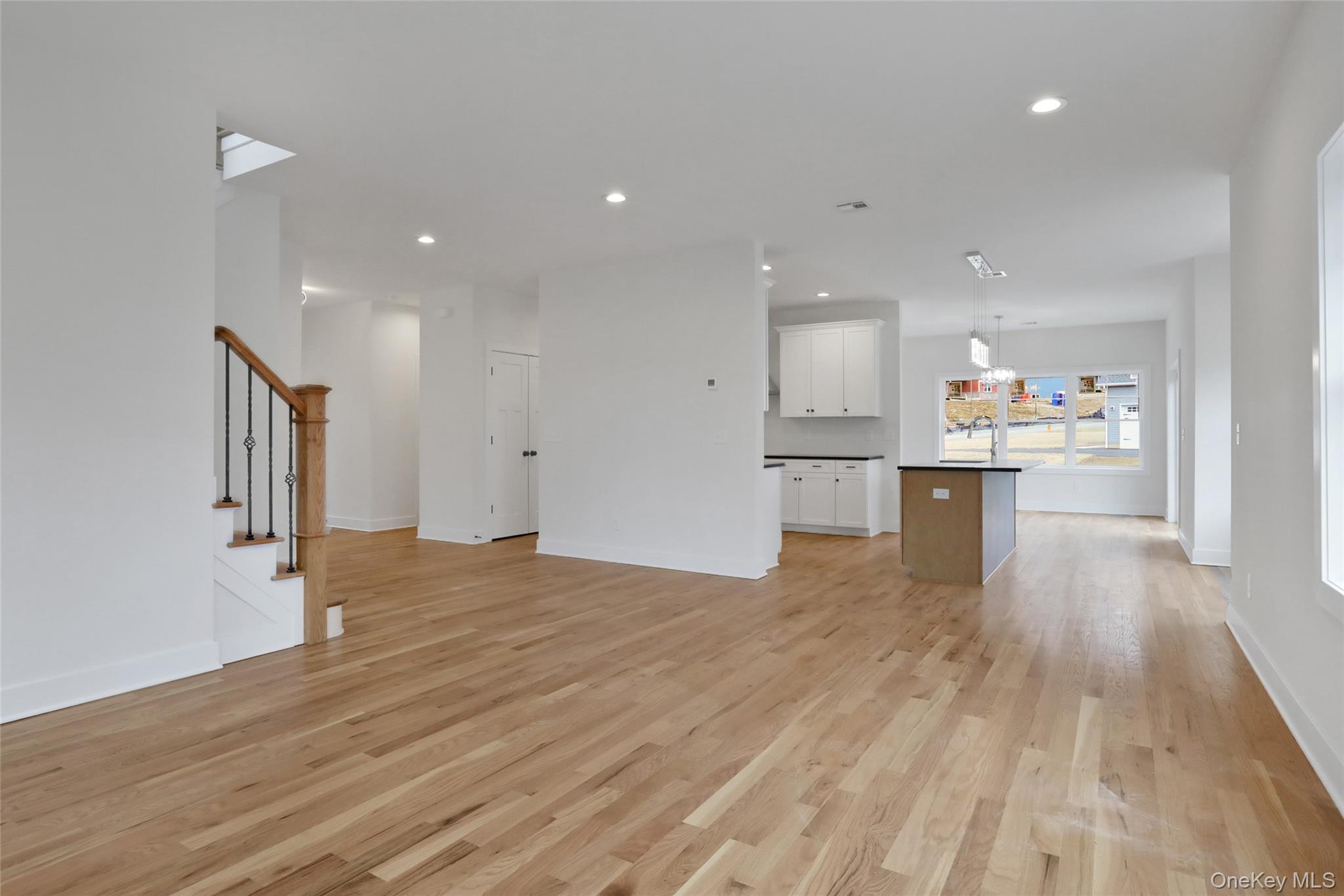 #8 photo, 56 Frank Street, New Windsor , NY 12553