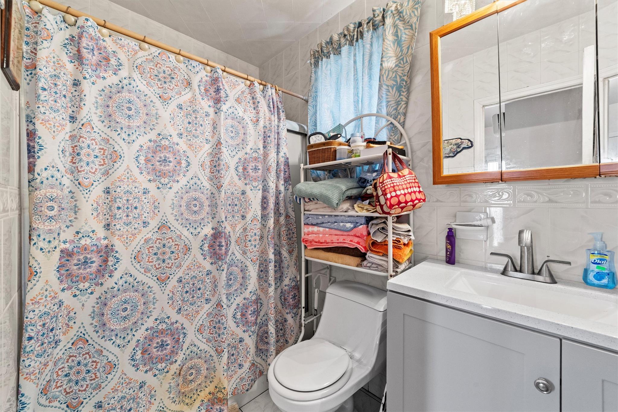 #17 photo, 4167 Monticello Avenue, הברונקס Bronx , NY 10466