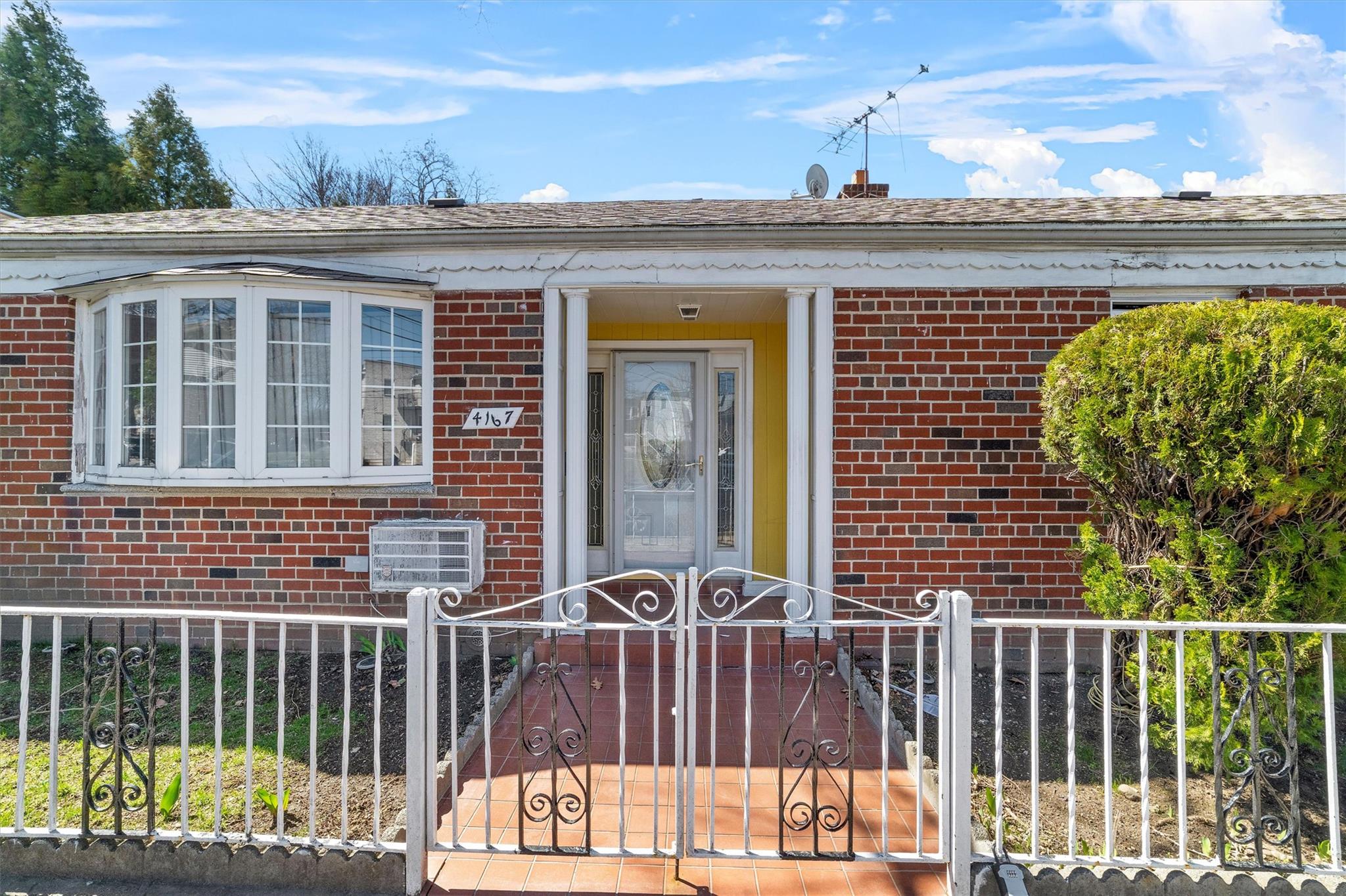 #7 photo, 4167 Monticello Avenue, הברונקס Bronx , NY 10466