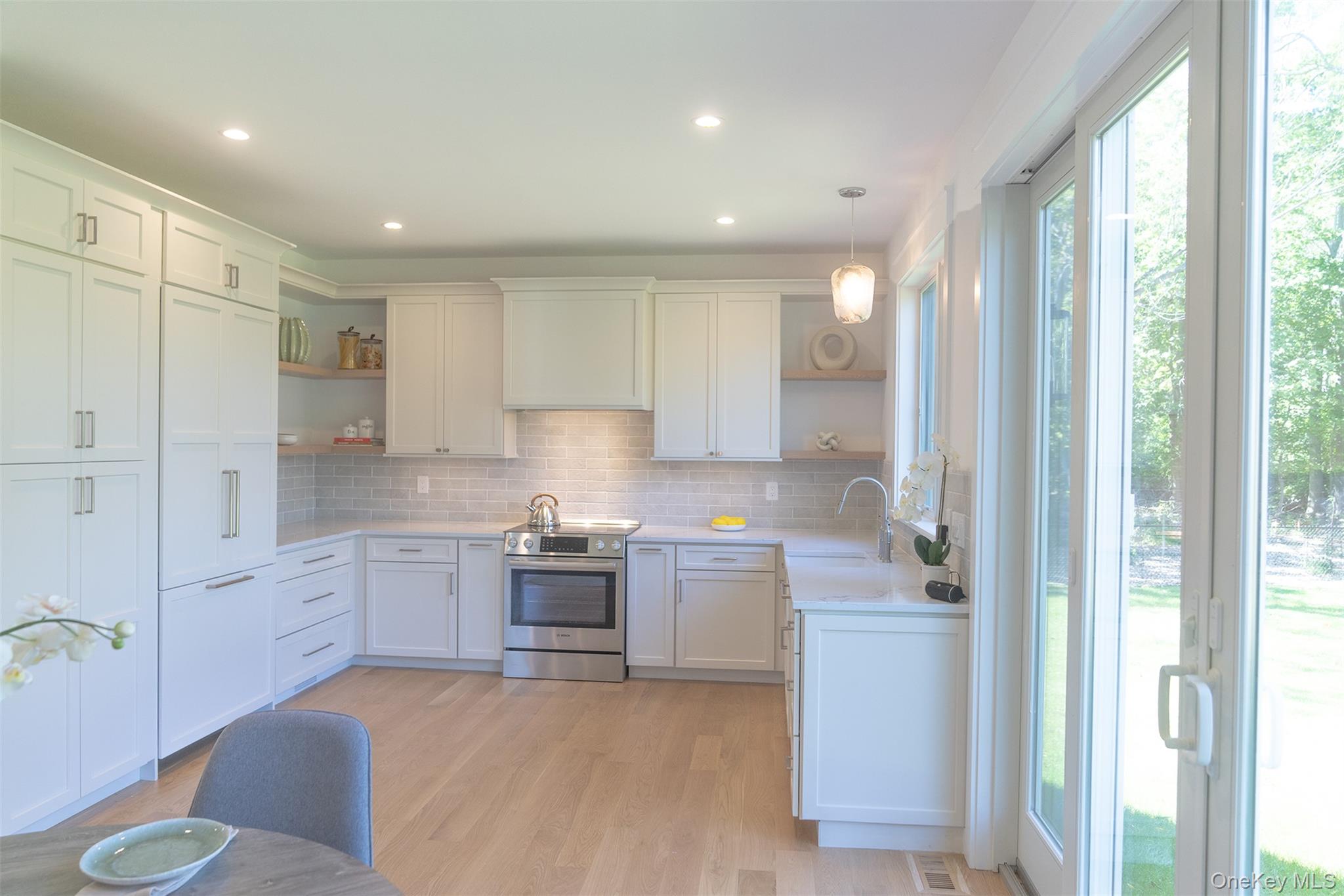 #6 photo, 550 Madison Avenue, Greenport , NY 11944