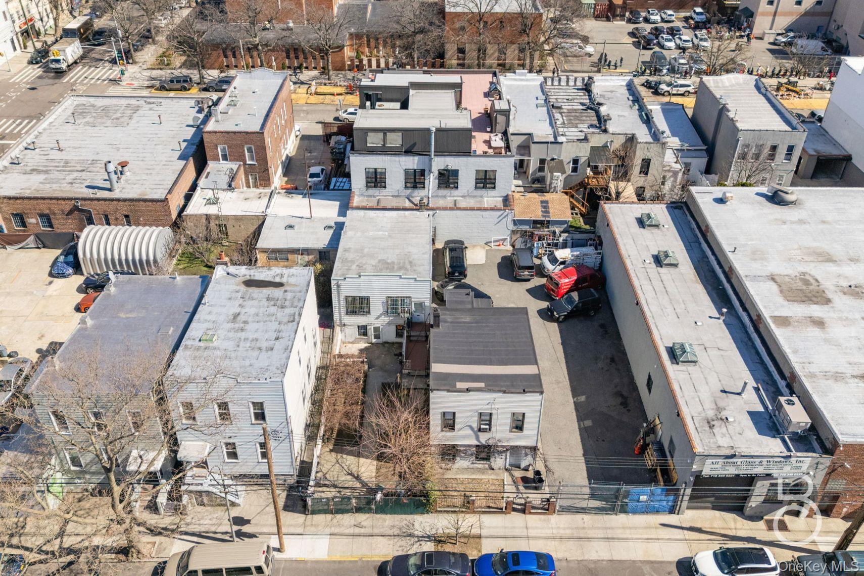 #10 photo, 36-13 10th Street, クイーンズ区 Astoria , NY 11106