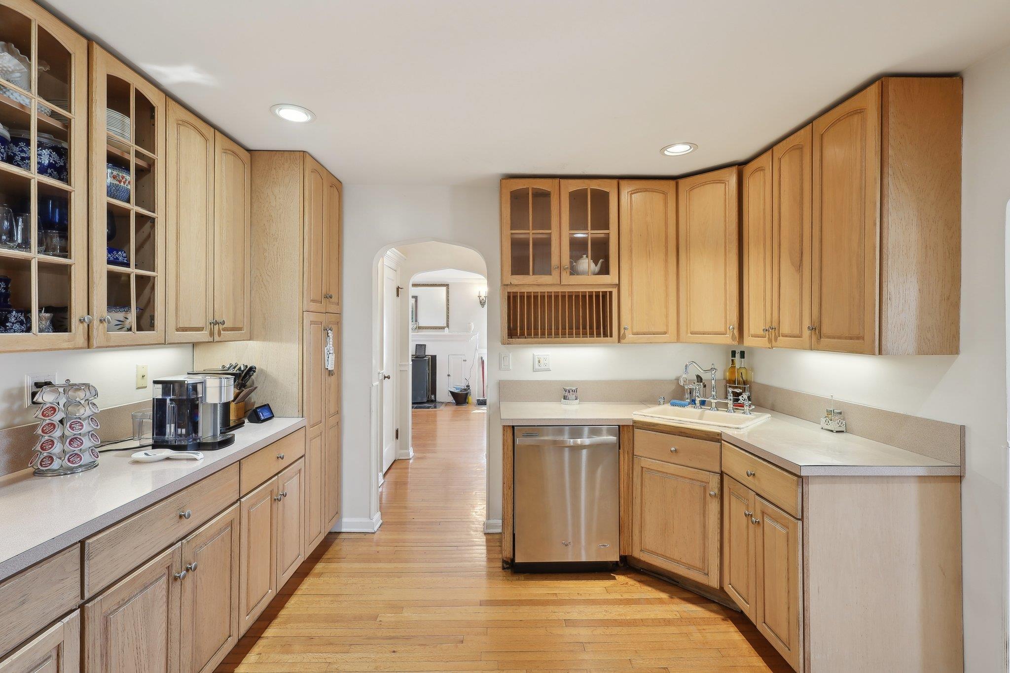 #18 photo, 230 W Islip Road, サフォーク郡 West Islip , NY 11795