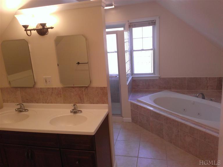 #8 photo, 263 N Regent Street, Port Chester , NY 10573