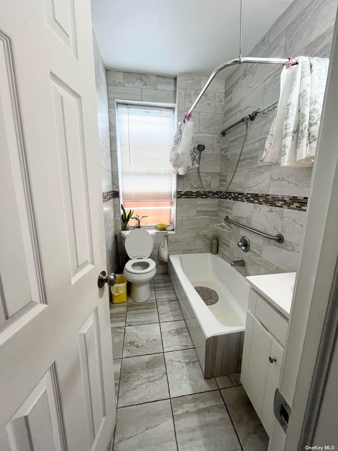 #16 photo, 35-91 161st Street, クイーンズ区 Flushing , NY 11358