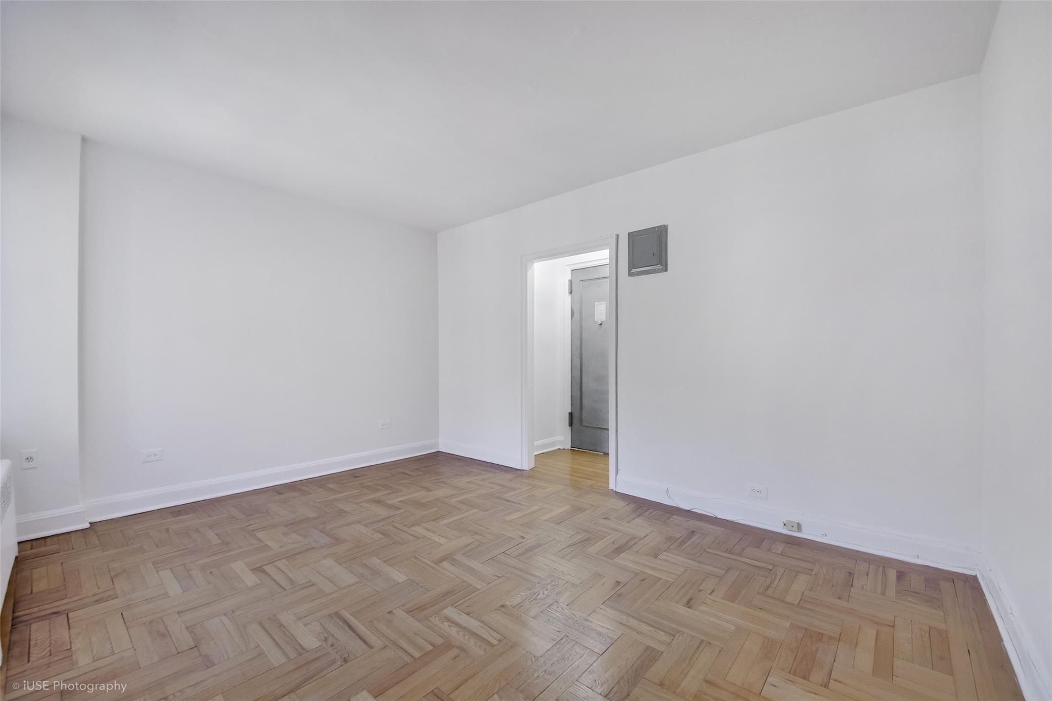 #2 photo, 48-41 43rd Street, クイーンズ区 Woodside , NY 11377