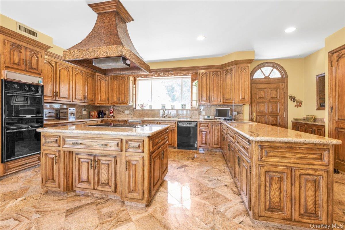 #8 photo, 118 Malba Drive, クイーンズ区 Malba , NY 11357