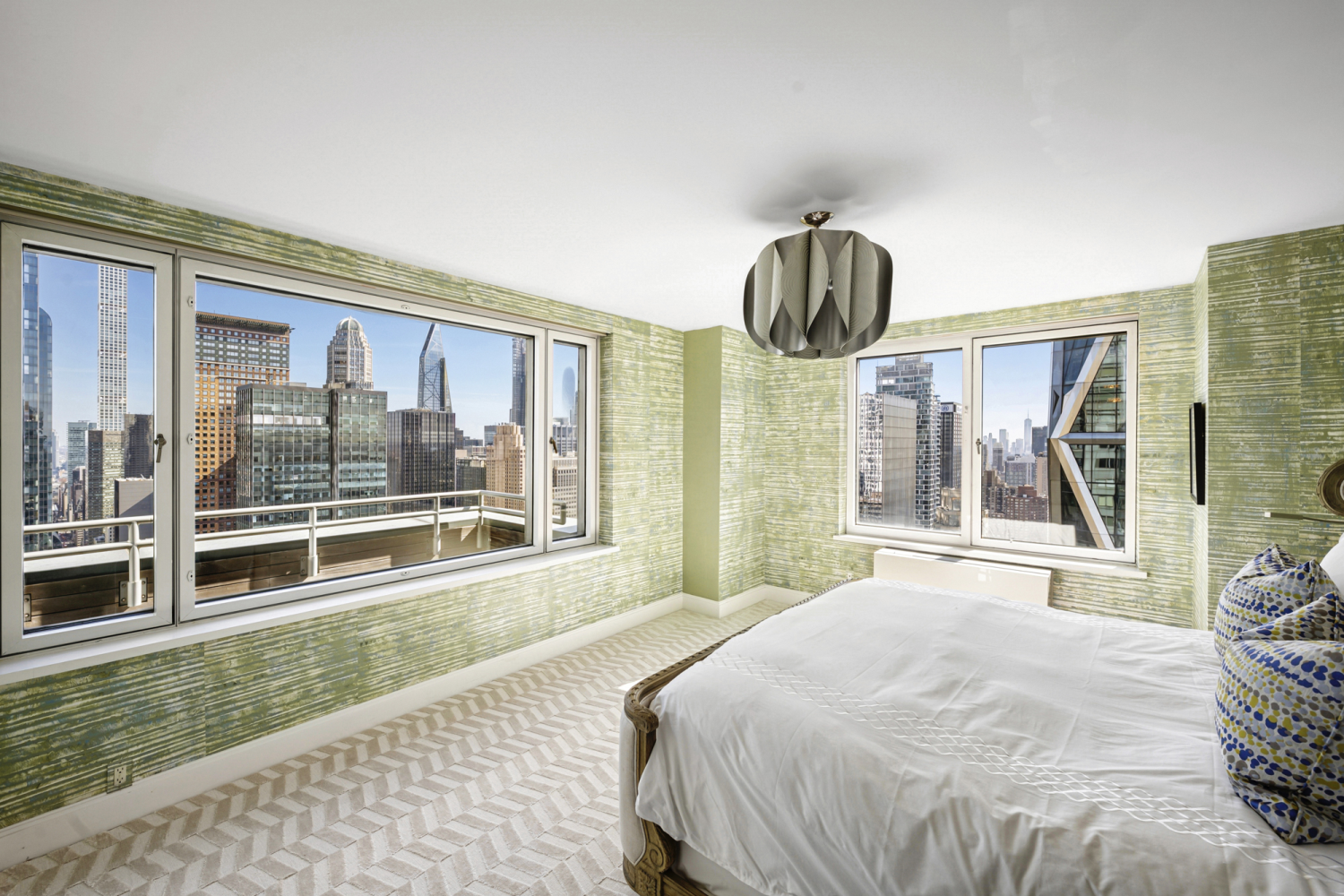 #10 photo, 301 W 57TH Street, マンハッタン Hells Kitchen , NY 10019