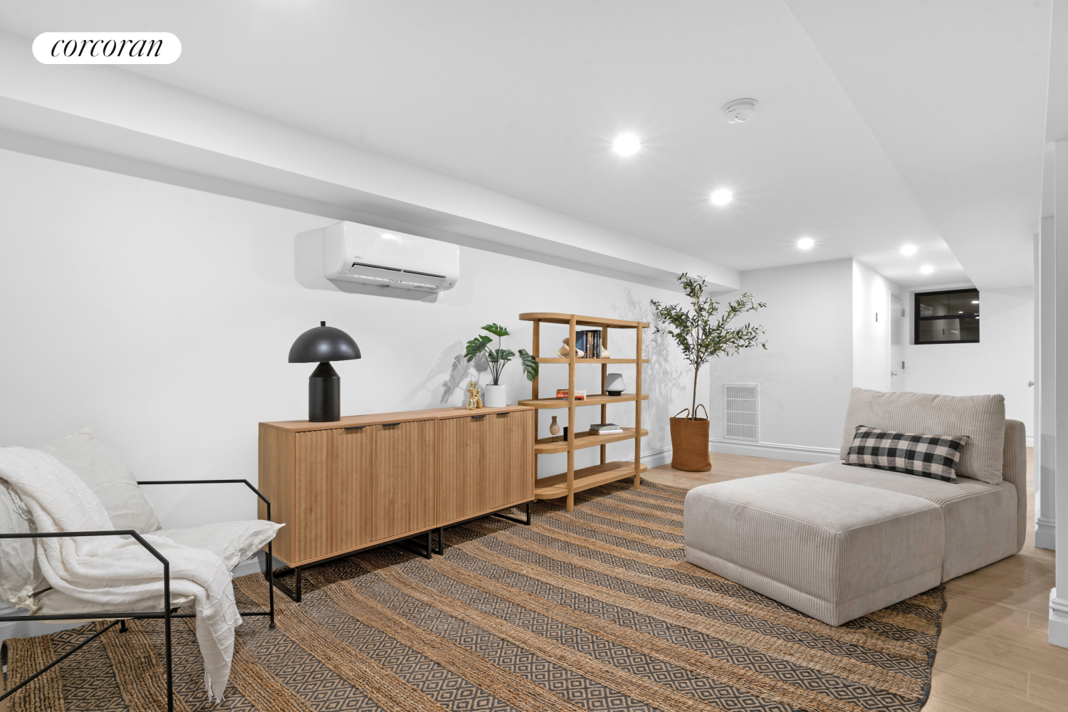 #13 photo, 16 GOODWIN Place, ブルックリン区 Bushwick , NY 11221