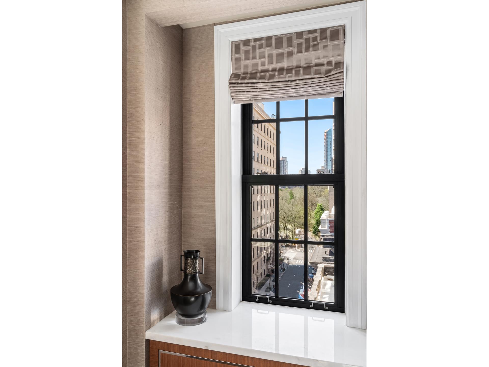 #5 photo, 21 E 66TH Street, マンハッタン Lenox Hill , NY 10065