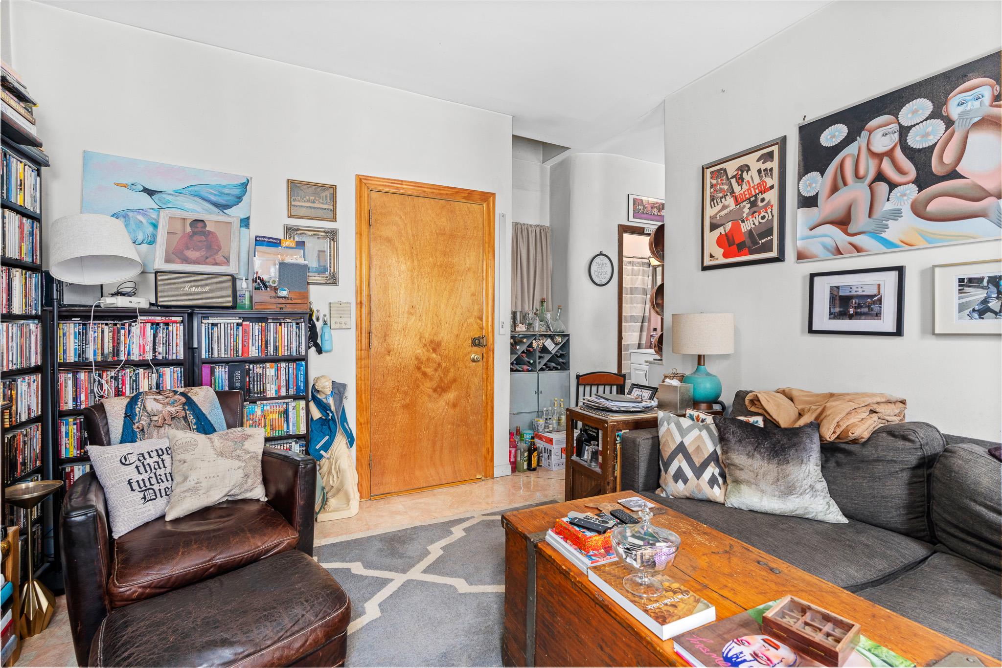 #19 photo, 4612 25th Avenue, كوينز Astoria , NY 11103