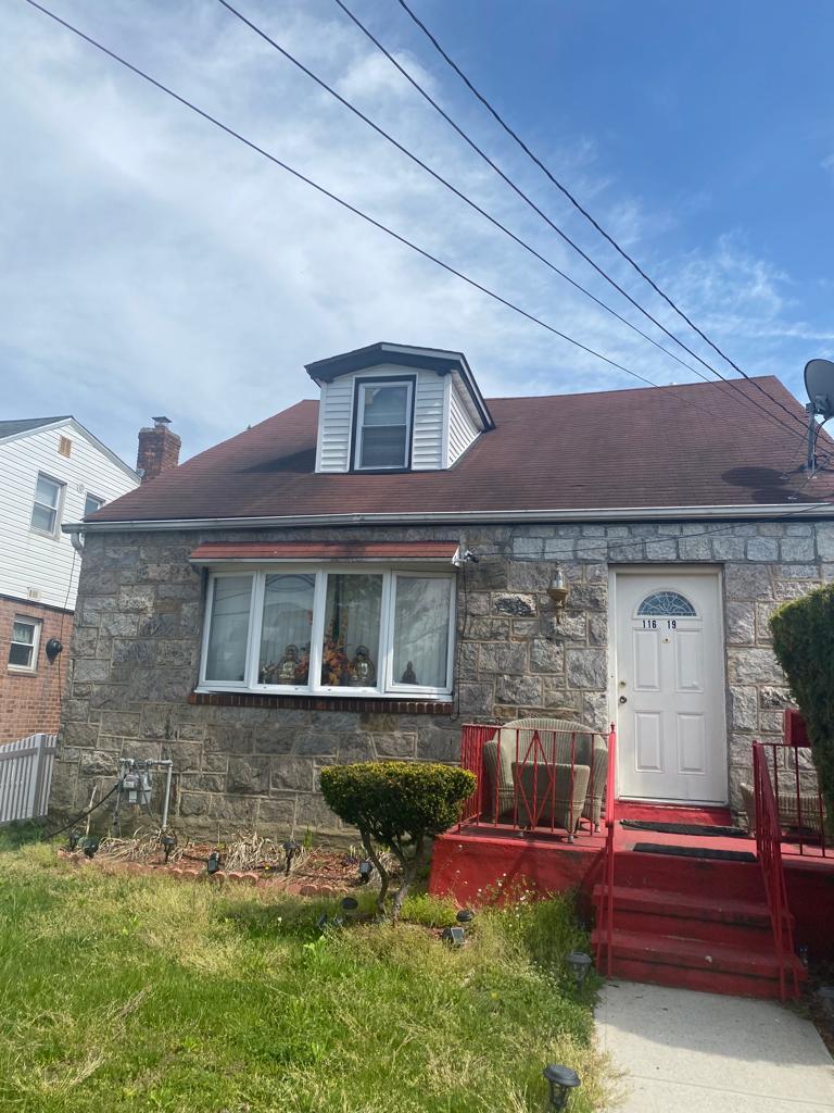 #3 photo, 116-19 240th Street, ナッソー郡 Elmont , NY 11003