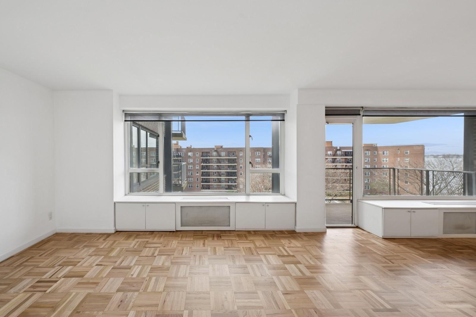 #8 photo, 166-25 Powells Cove Boulevard, クイーンズ区 Beechhurst , NY 11357