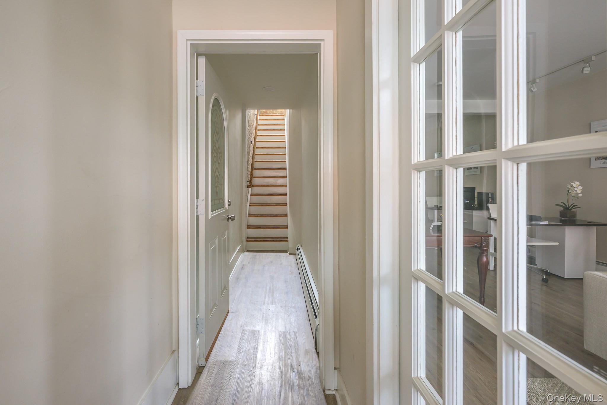 #10 photo, 237 Warren Street, Hudson , NY 12534