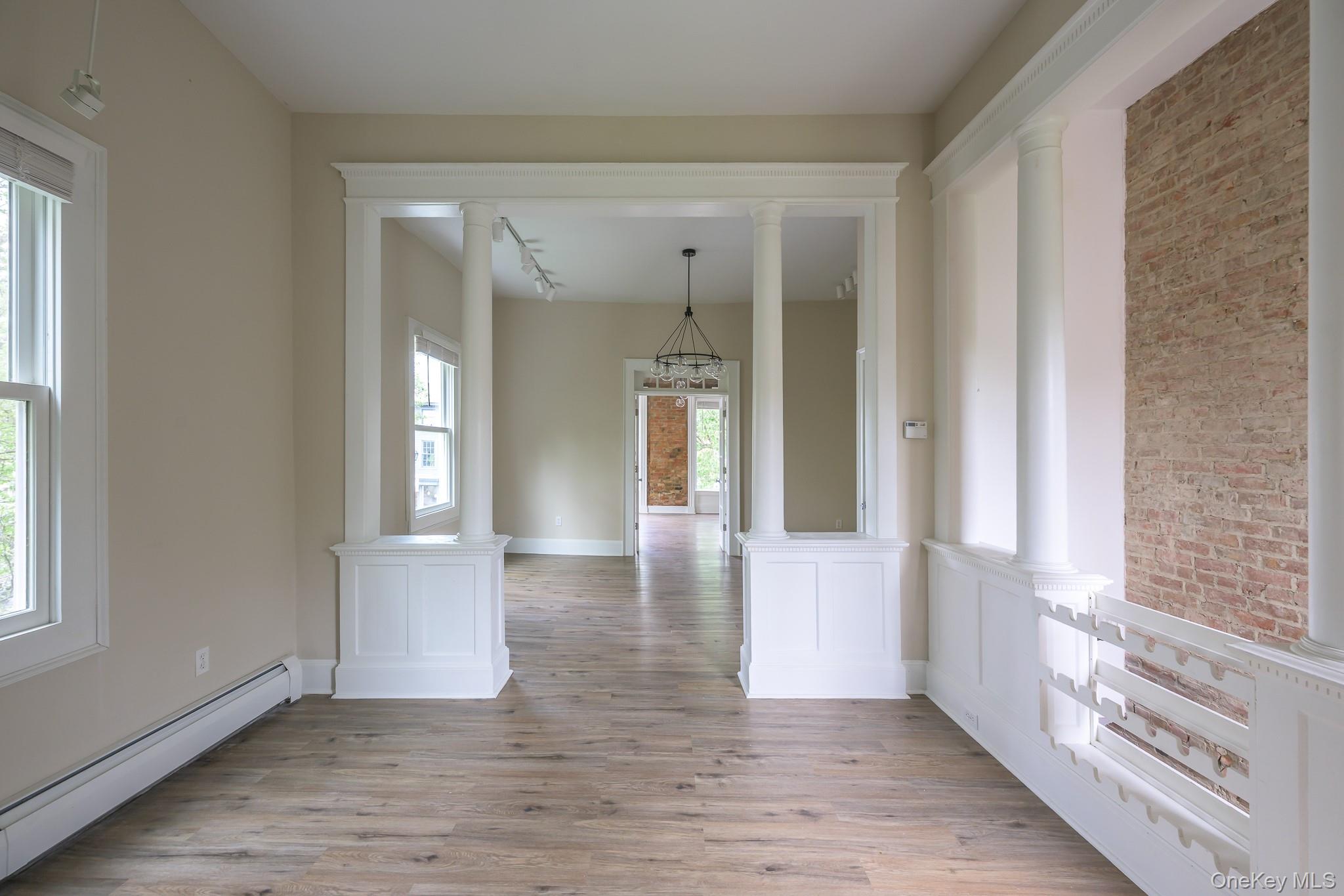 #14 photo, 237 Warren Street, Hudson , NY 12534