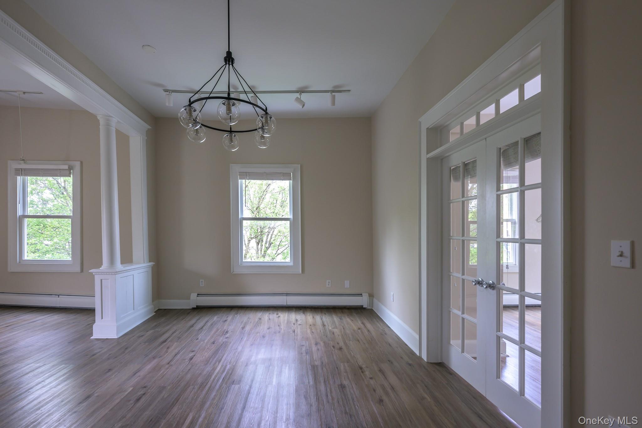 #19 photo, 237 Warren Street, Hudson , NY 12534