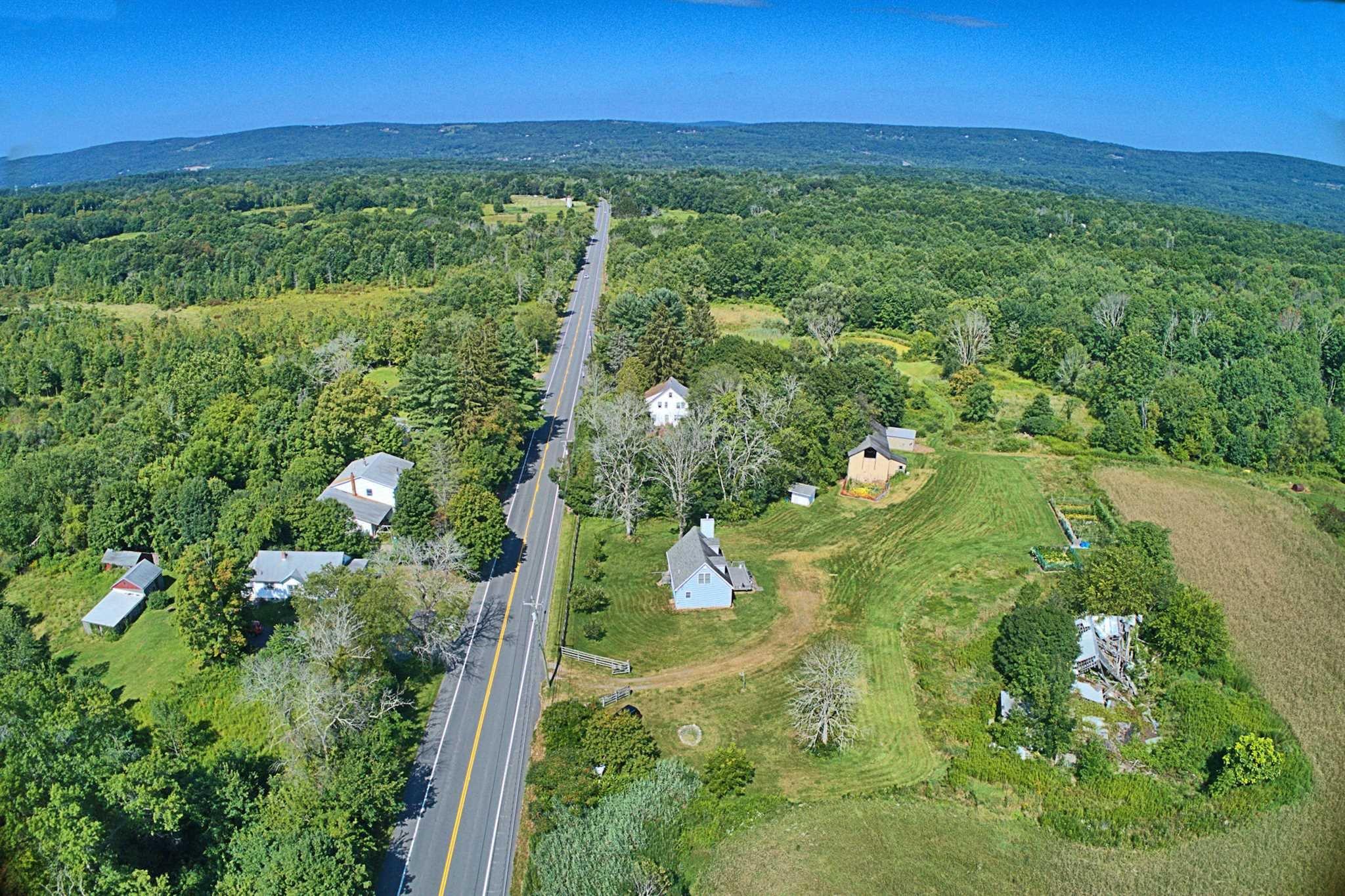 #20 photo, 450 RT 17K, Bloomingburg , NY 12721