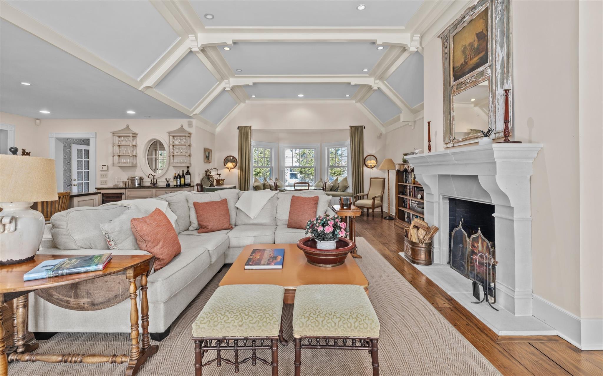 #13 photo, 44 Beach Lane, サフォーク郡 Westhampton Beach , NY 11978