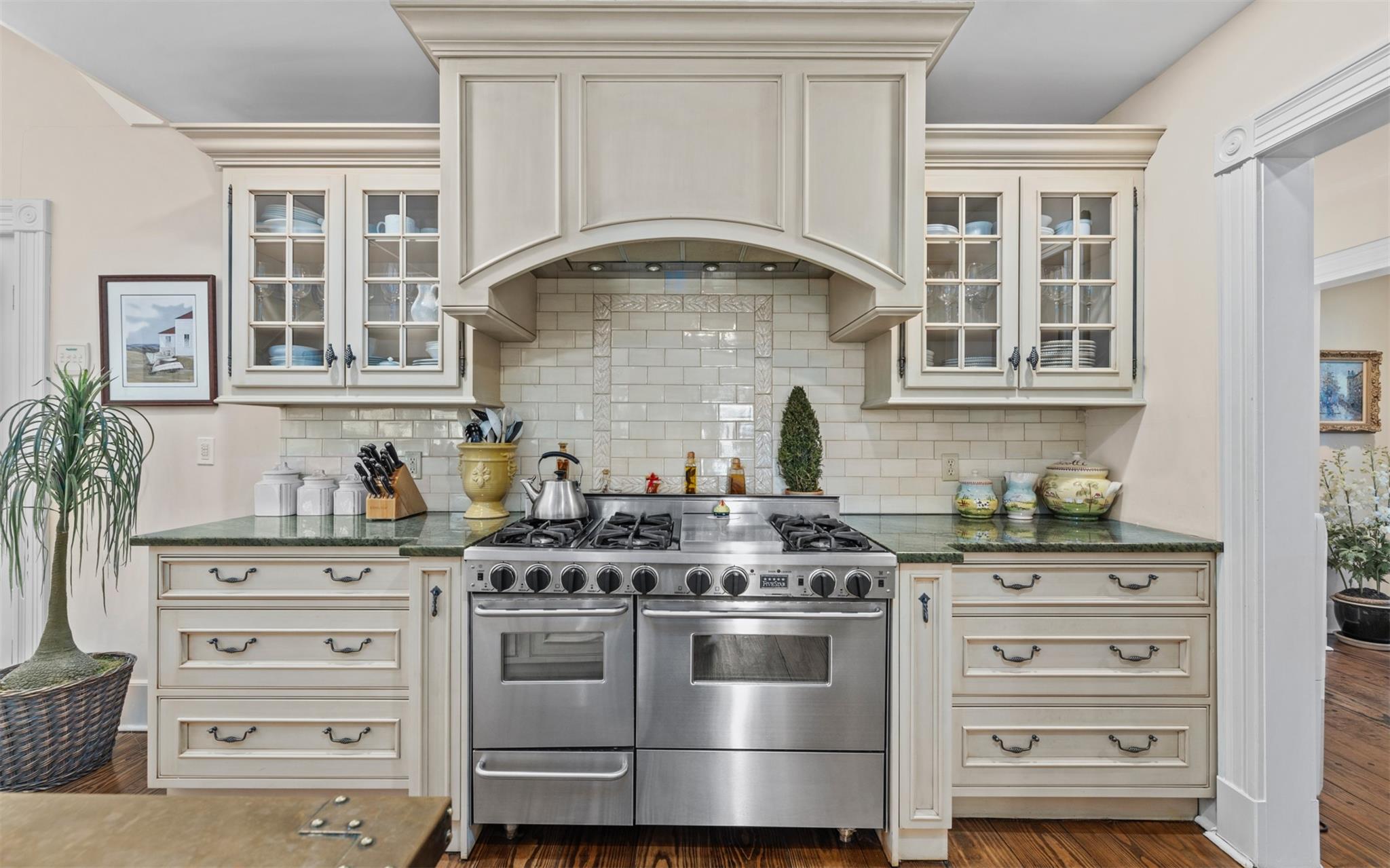 #15 photo, 44 Beach Lane, サフォーク郡 Westhampton Beach , NY 11978