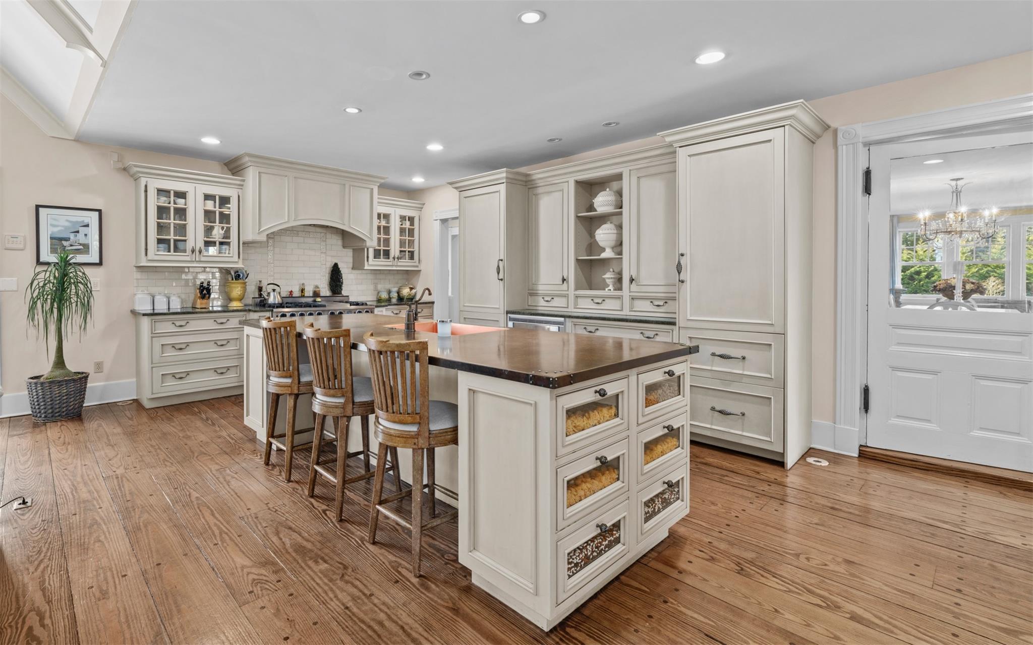 #17 photo, 44 Beach Lane, サフォーク郡 Westhampton Beach , NY 11978