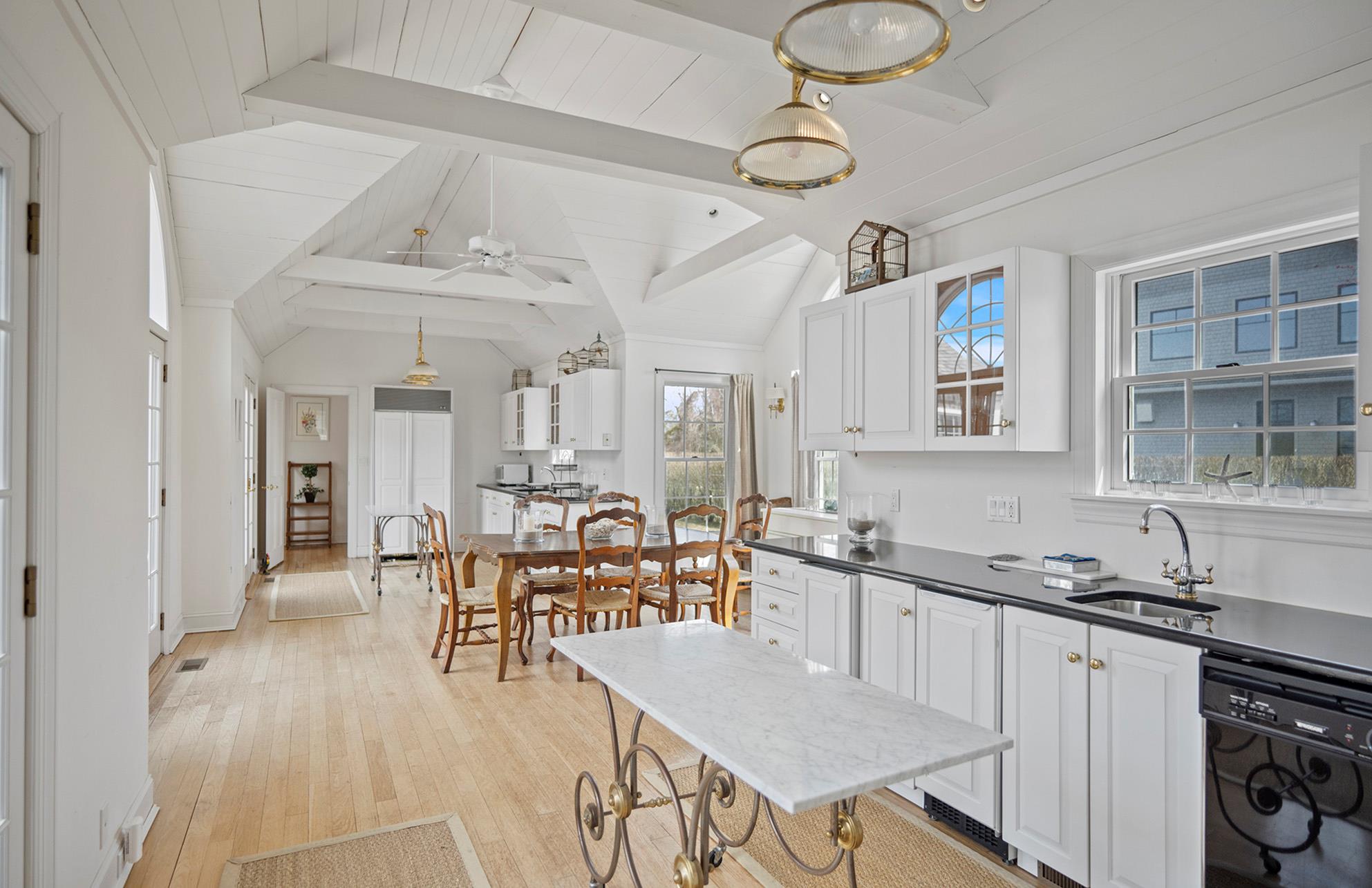 #16 photo, 19 Quaquanantuck Lane, サフォーク郡 Quogue , NY 11959