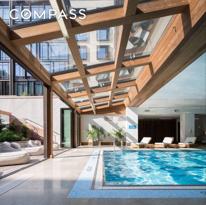 #8 photo, 429 Kent Avenue, ブルックリン区 Williamsburg , NY 11249